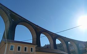 Chez Ana A Morez